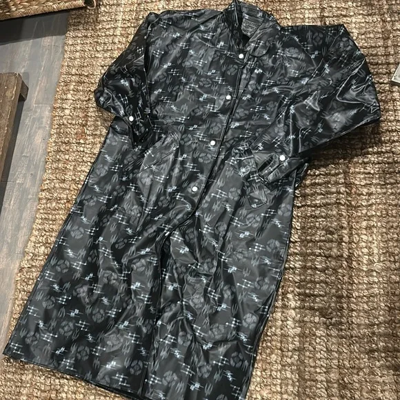 Voguemont‎ Vintage Mens Graphic Printed Long Rain Coat Size Large
